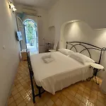 Rada Azzurra Gæstehus Amalfi